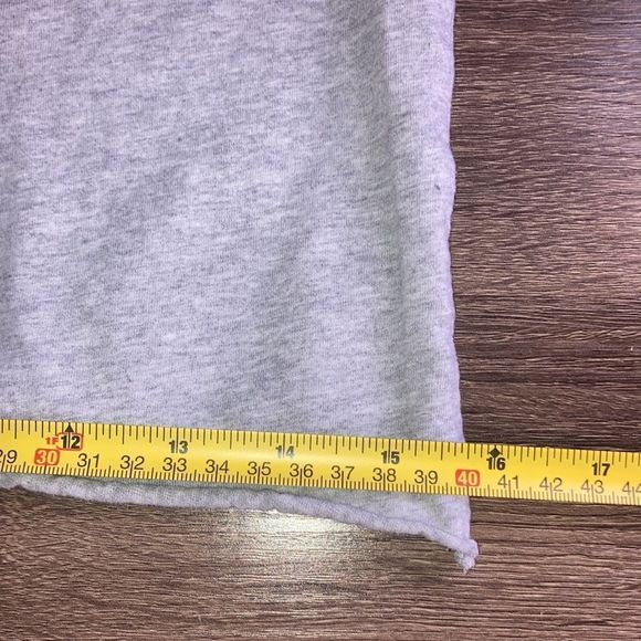 Womens Madison Labiche Paris Gray Crop Top Tee Small w/ Pink Oh LA LA! - Picture 7 of 7